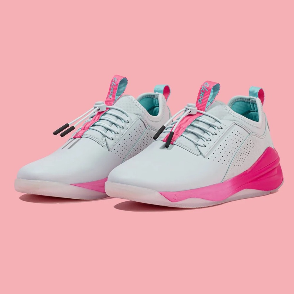 Clove Nursing Shoes